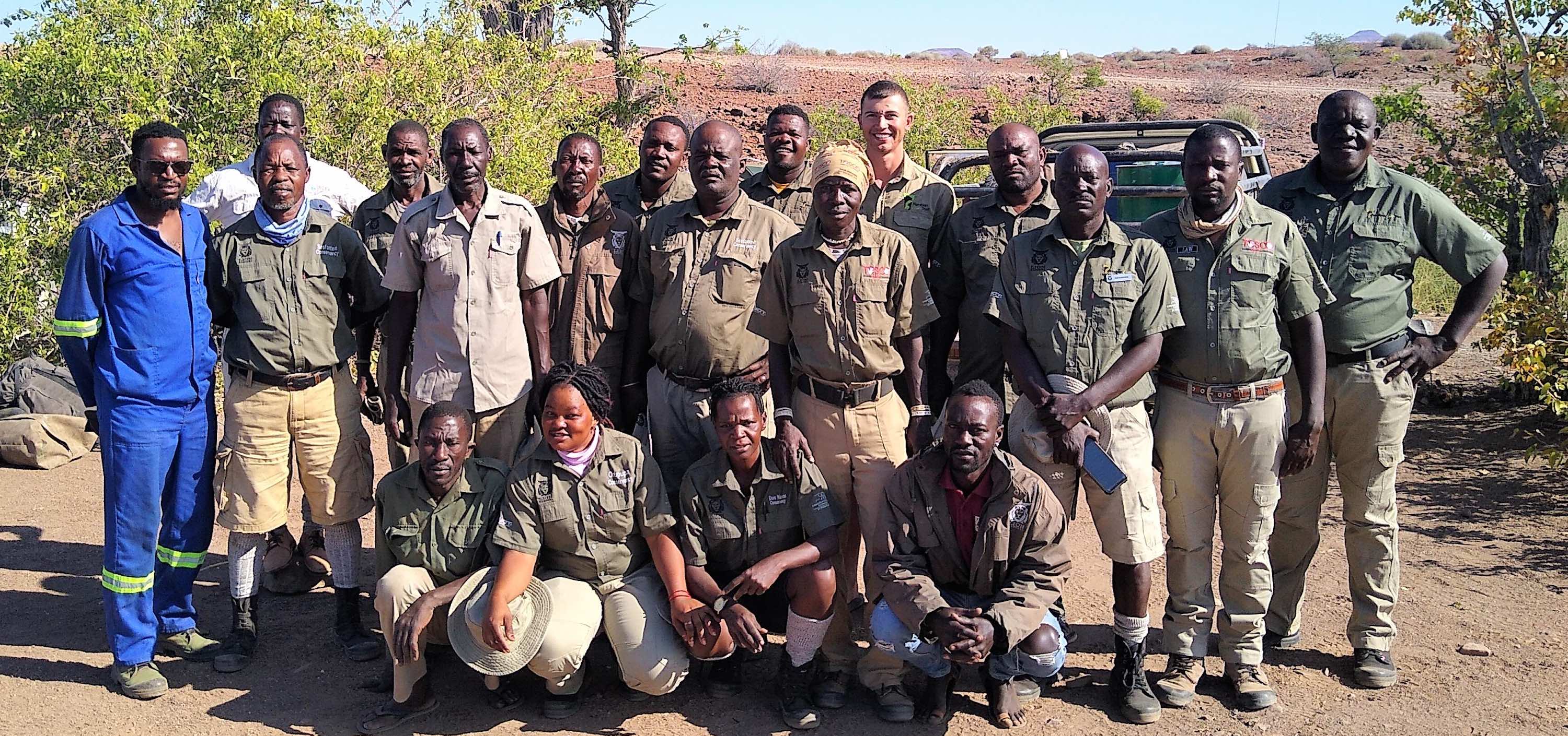 Three men fitting a tracker to a pangolin (l), and a cute close-up of a pangolin (r).